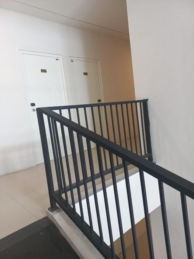 Cendana Coliving Solo Baru Hotel Exterior foto